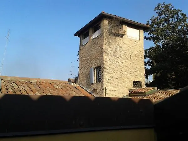 Farolfi Apartments Orso Bologna 0*,